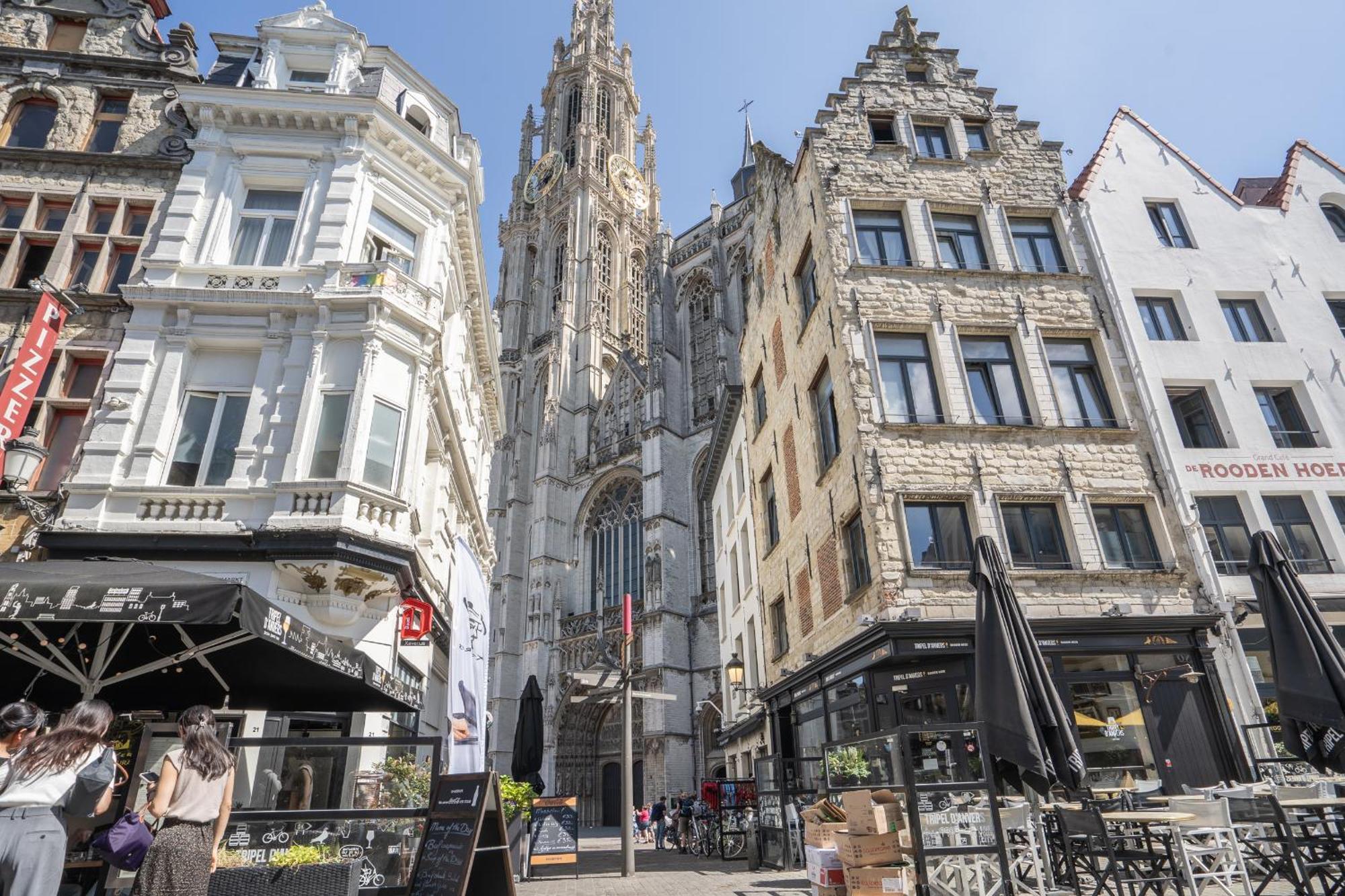 Tempel Cathedral Lodge In The Heart Of Amberes Exterior foto